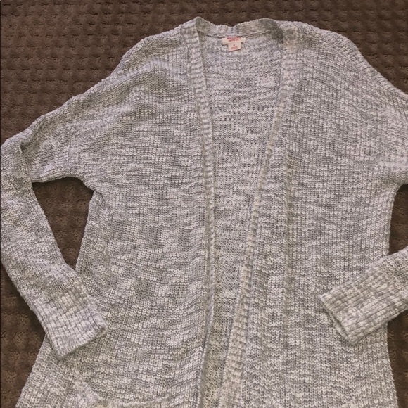 grey cardigan with pockets
